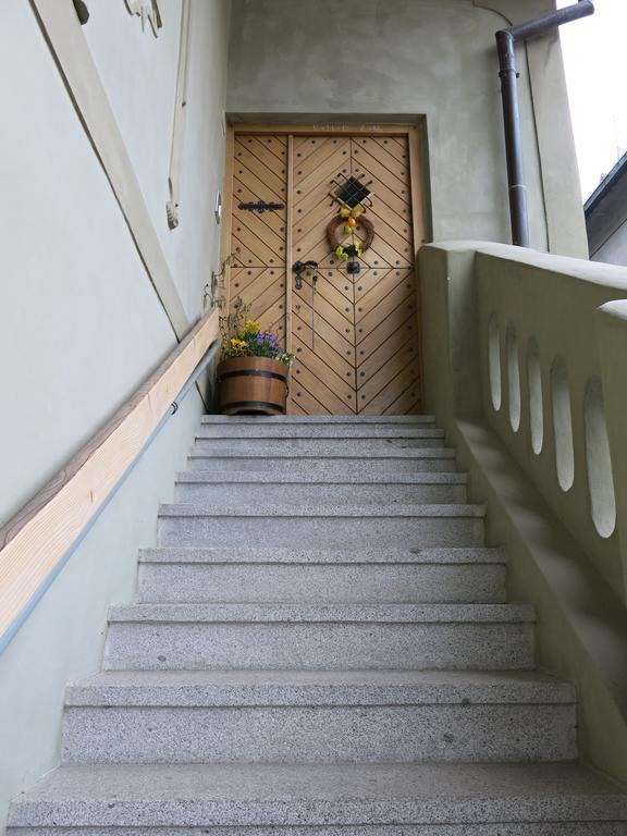 Dum U Jelena Apartman Vimperk Kültér fotó